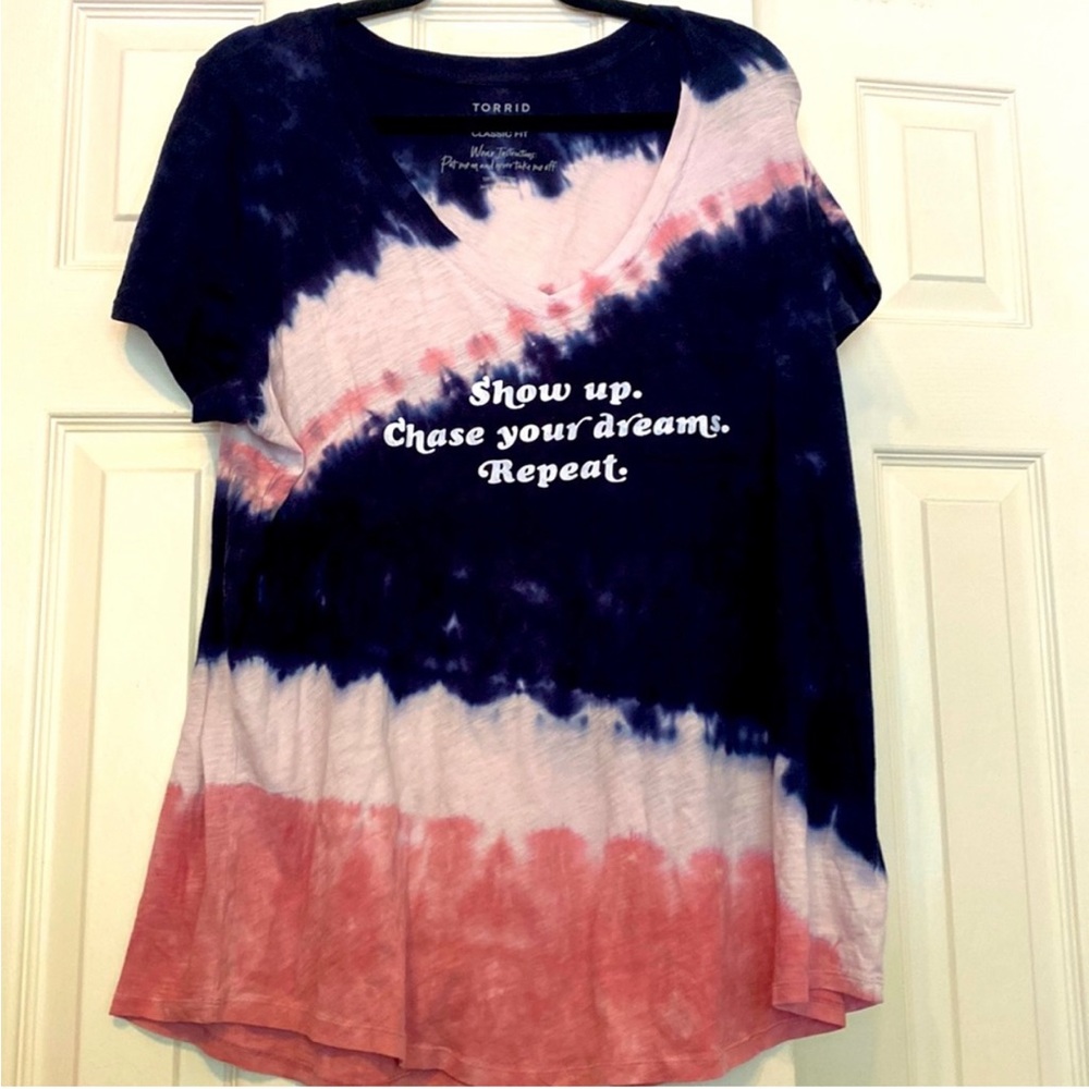 Torrid size 1 (14/16) “Show Up and Chase Your Dreams” tie dye short sleeve shirt